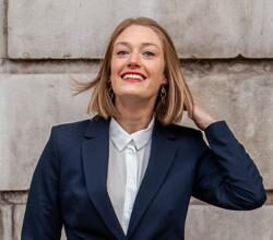 katharina delling lebenslauf